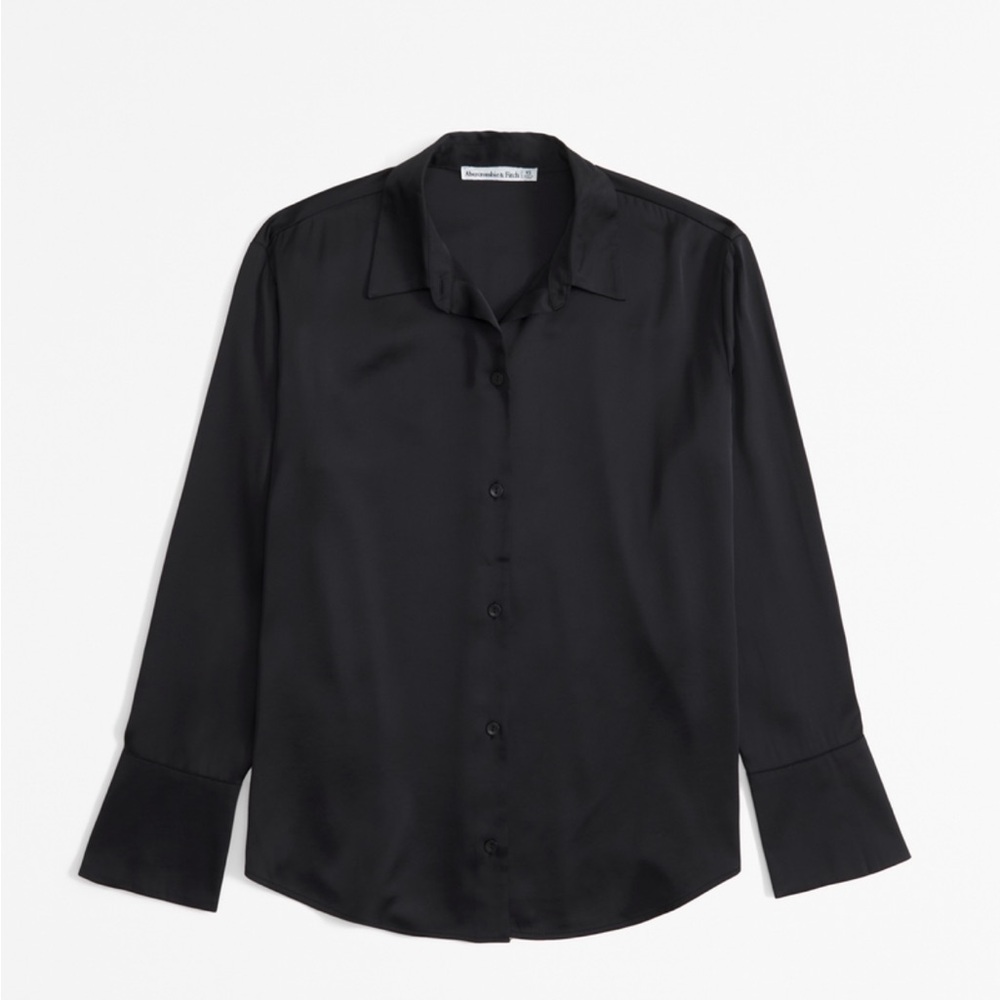 Abercrombie & Fitch Long sleeve button up blouse size medium